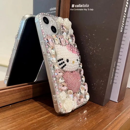 スマホケース  輝きに包まれたハローキティがあなたのスマホを華やかに飾ります!  耐衝撃・防振性能に優れ、高級感あふれるスマホケースで、iPhone に対応