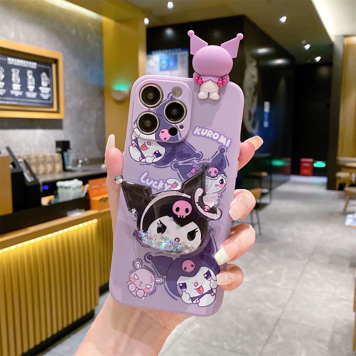 スマホケース クロミとメロディー流砂スタンドデザイン つるし紐が付い 耐衝撃・防振性能に優れ、高級感あふれるスマホケースで、iPhone に対応