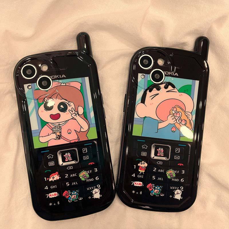 スマホケース しんちゃん イメージ 耐衝撃・防振性能に優れ、高級感あふれるスマホケースで、iPhone に対応