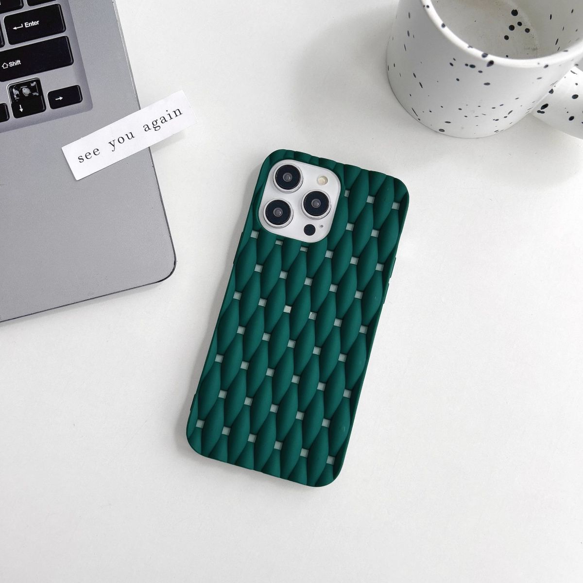 スマホケース  秋葉原のテクノロジーと美学が融合した、全6色  高性能なスマホケースです  耐衝撃・防振性能に優れ、高級感あふれるスマホケースで、iPhone に対応