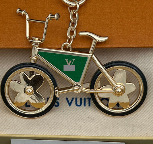 #Y04 キーホルダー チャーム 装飾品 アクセサリー
