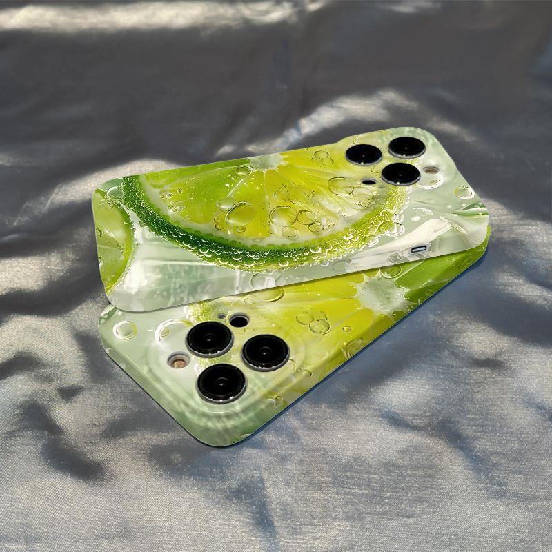 スマホケース  泡立つレモンソーダ 、涼しさがパチンと炸裂!  耐衝撃・防振性能に優れ、高級感あふれるスマホケースで、iPhone に対応