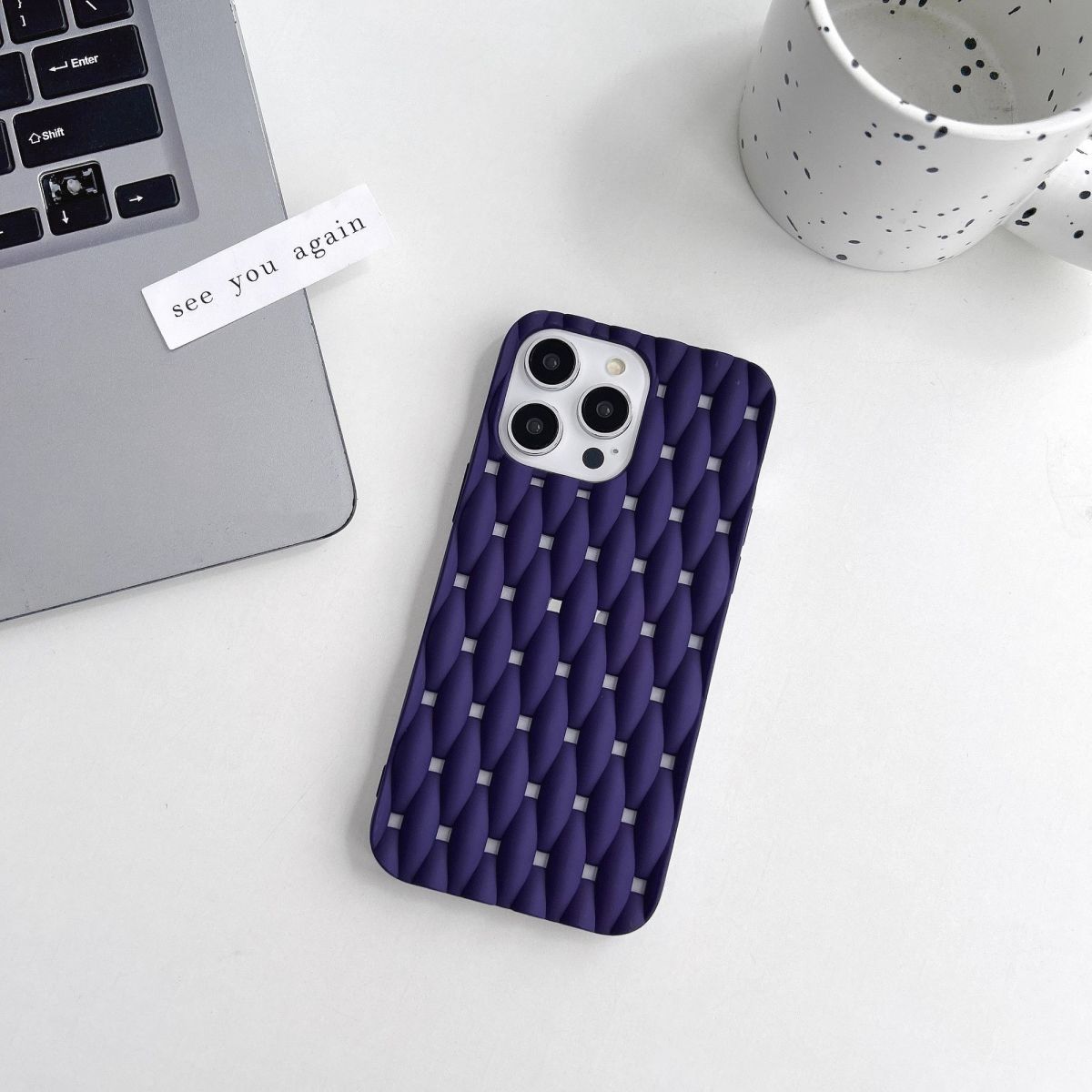 スマホケース  秋葉原のテクノロジーと美学が融合した、全6色  高性能なスマホケースです  耐衝撃・防振性能に優れ、高級感あふれるスマホケースで、iPhone に対応