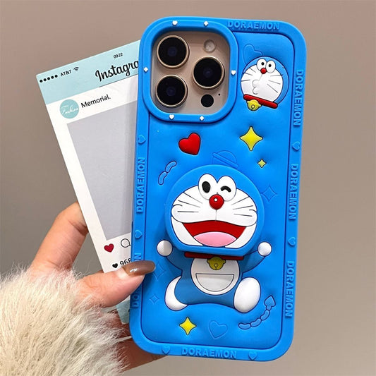 スマホケース  立体で可愛いドラえもんの伸縮スタンド付き、  耐衝撃・防振性能に優れ、高級感あふれるスマホケースで、iPhone に対応