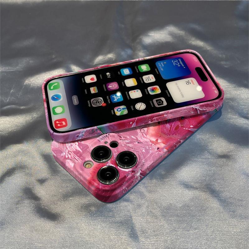 スマホケース  一口食べたくなるスイカがスマホを包み込む!、  耐衝撃・防振性能に優れ、高級感あふれるスマホケースで、iPhone に対応