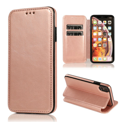 手帳型スマホケース  1 体で 3 つの機能を兼ね備えた、  耐衝撃・防振性能に優れ、高級感あふれるスマホケースで、iPhone に対応