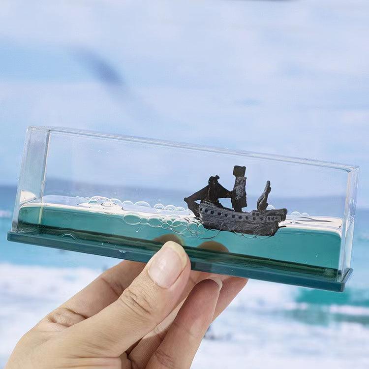 カー用品  車飾り物 流体ドリフトボトル｜誕生日プレゼント・デスクトップ装飾・タイタニック号・船・デスクトップアイテム