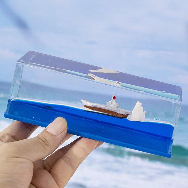 カー用品  車飾り物 流体ドリフトボトル｜誕生日プレゼント・デスクトップ装飾・タイタニック号・船・デスクトップアイテム