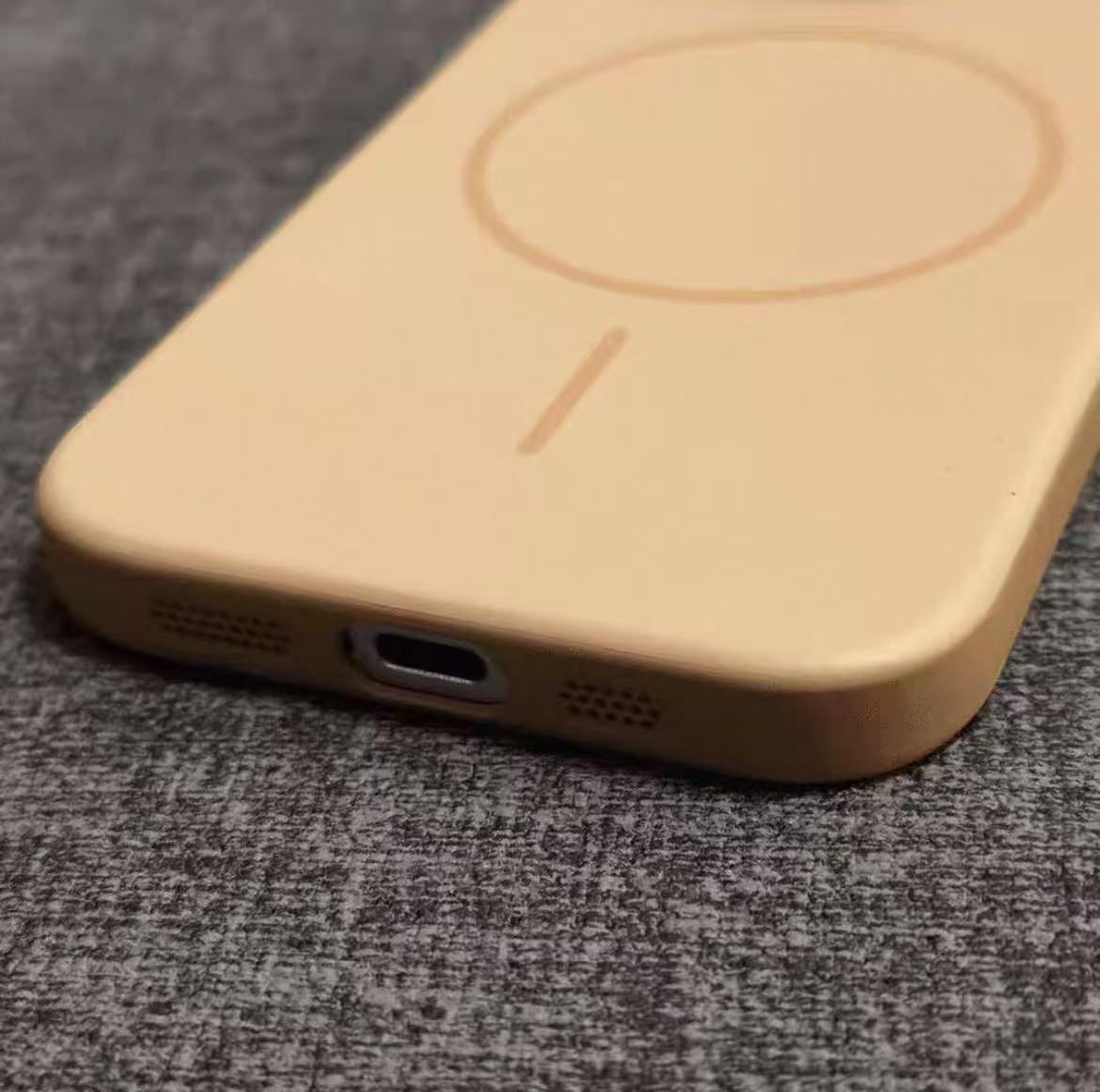 スマホケース 柔らかくて薄く、マット仕上げの細いリングマグネット付きスマホケースで、iPhone に対応