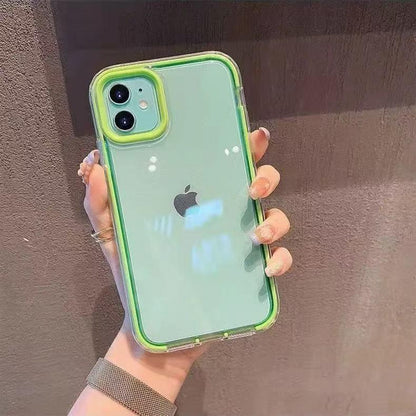 スマホケース 背面が透明  耐衝撃・防振性能に優れ、高級感あふれるスマホケースで、iPhone に対応