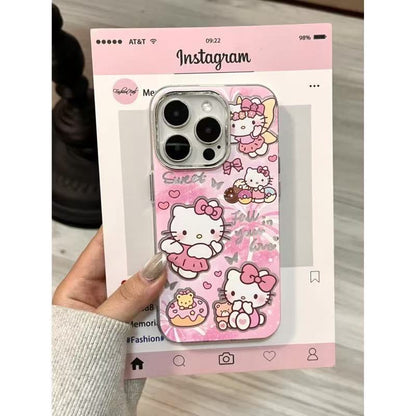スマホケース  ハローキティが華やかな花火を抱えて笑顔でお出迎え！、  耐衝撃・防振性能に優れ、高級感あふれるスマホケースで、iPhone に対応
