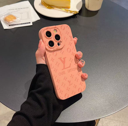 スマホケース 全10色   耐衝撃・防振性能に優れ、高級感あふれるスマホケースで、iPhone に対応