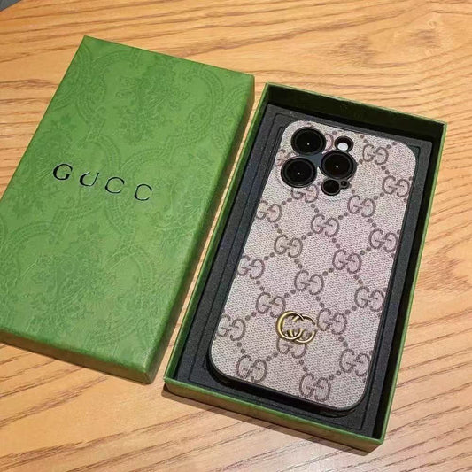 スマホケース ダブルＧ  耐衝撃・防振性能に優れ、高級感あふれるスマホケースで、iPhone に対応