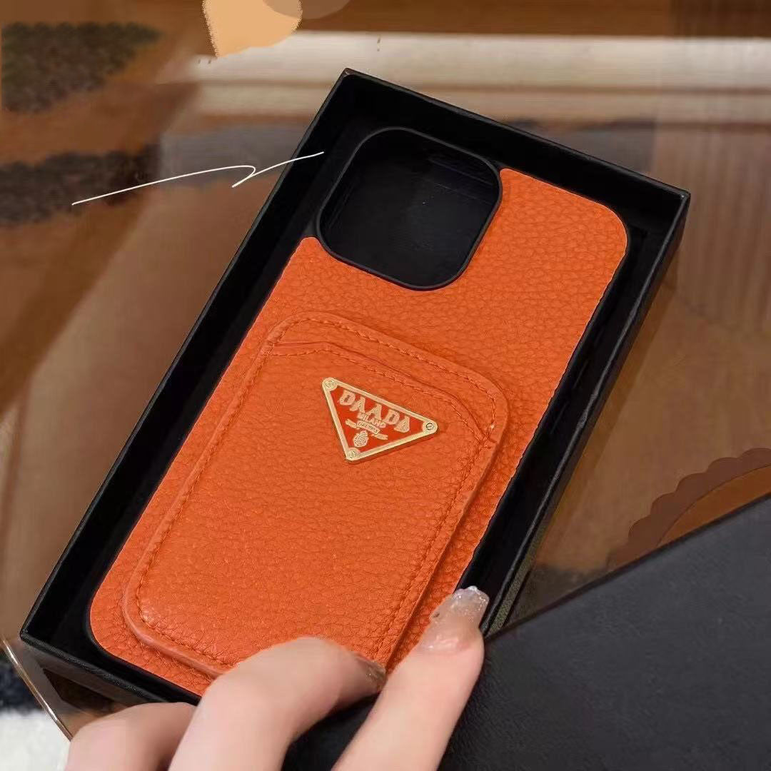 スマホケース PRA** 5色 耐衝撃・防振性能に優れ、高級感あふれるスマホケースで、iPhone に対応