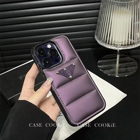 スマホケース PRA** 全5色 耐衝撃・防振性能に優れ、高級感あふれるスマホケースで、iPhone に対応