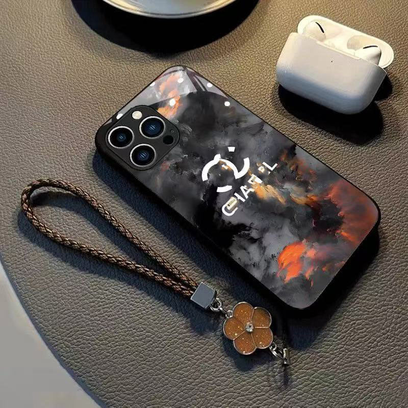 スマホケース ダブルＣ 全4種 強化ガラスケース＋ハンドストラップ  耐衝撃・防振性能に優れ、高級感あふれるスマホケースで、iPhone に対応