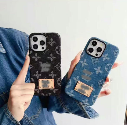 スマホケース デニムスタイル ダブルVL  耐衝撃・防振性能に優れ、高級感あふれるスマホケースで、iPhone に対応