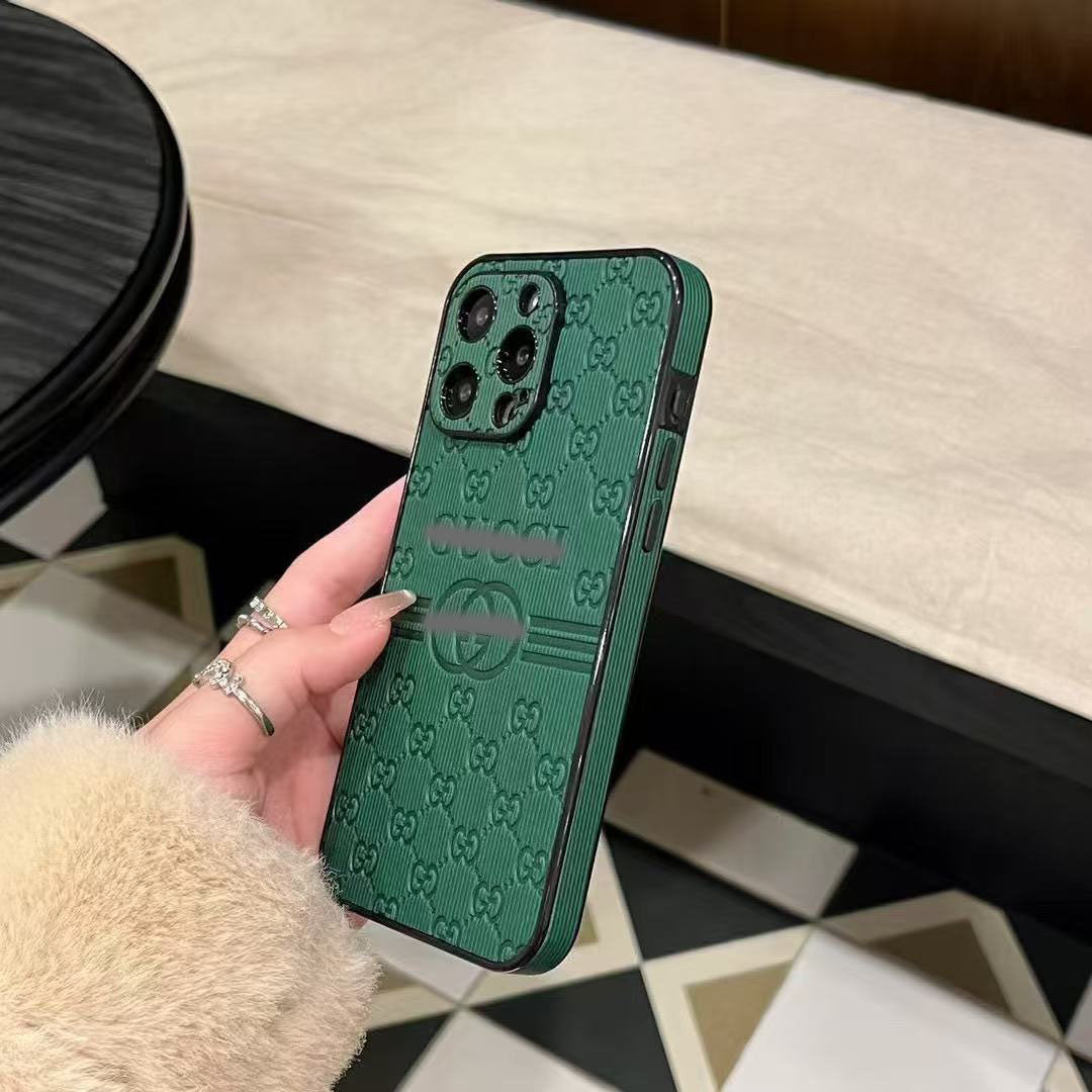 スマホケース ダブルＧ   耐衝撃・防振性能に優れ、高級感あふれるスマホケースで、iPhone に対応