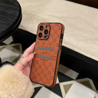 スマホケース ダブルＧ   耐衝撃・防振性能に優れ、高級感あふれるスマホケースで、iPhone に対応
