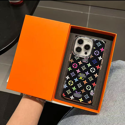 スマホケース ダブルV C 耐衝撃・防振性能に優れ、高級感あふれるスマホケースで、iPhone に対応