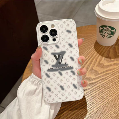 スマホケース ガラス質感 ダブルV レンズ保護付き 耐衝撃・防振性能に優れ、高級感あふれるスマホケースで、iPhone に対応