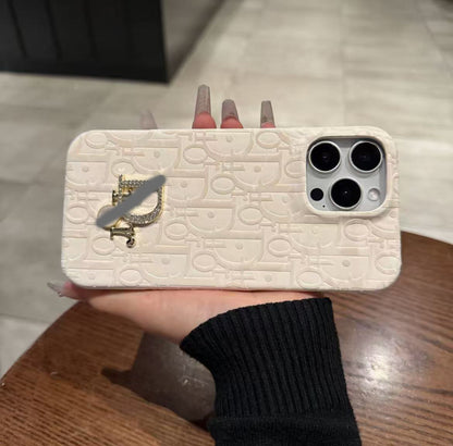 スマホケース  高級感  ダブルDi**  耐衝撃・防振性能に優れ、高級感あふれるスマホケースで、iPhone に対応