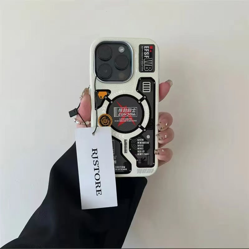 スマホケース 機動戦士をテーマにしたスマホケースです！  耐衝撃・防振性能に優れ、高級感あふれるスマホケースで、iPhone に対応