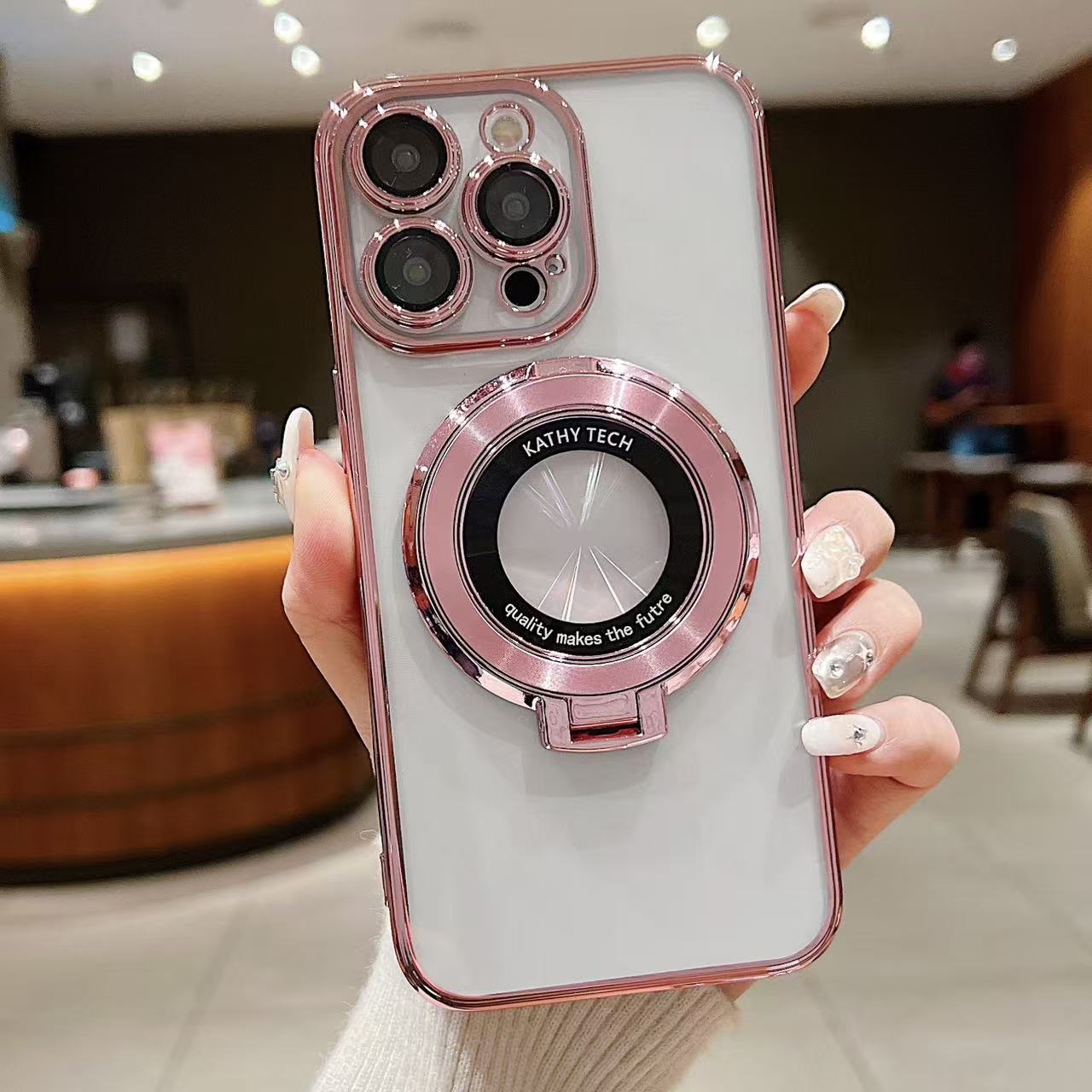 スマホケース 電気めっき磁気吸着式スマホケース TPU レンズフィルム付き・スタンド付き  耐衝撃・防振性能に優れ、高級感あふれるスマホケースで、iPhone に対応