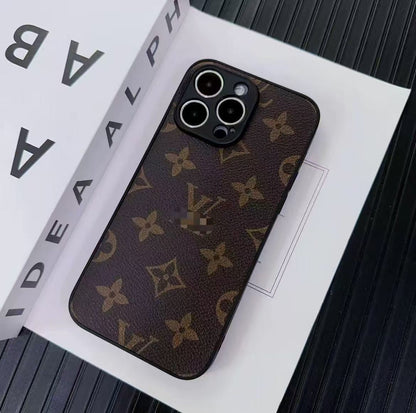 スマホケース  高級感  ダブルＶ 耐衝撃・防振性能に優れ、高級感あふれるスマホケースで、iPhone に対応