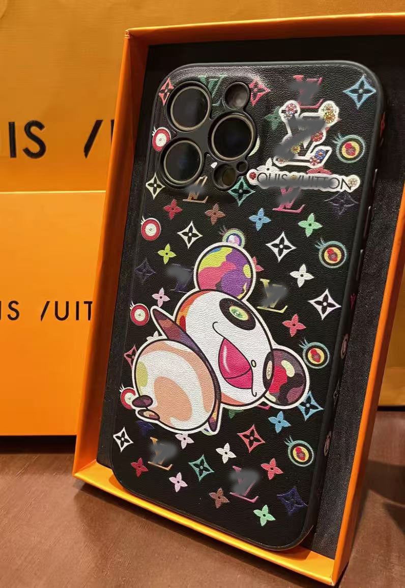 スマホケース  高級感 レザー製 ロゴが画面いっぱい  ダブルＶ 耐衝撃・防振性能に優れ、高級感あふれるスマホケースで、iPhone に対応