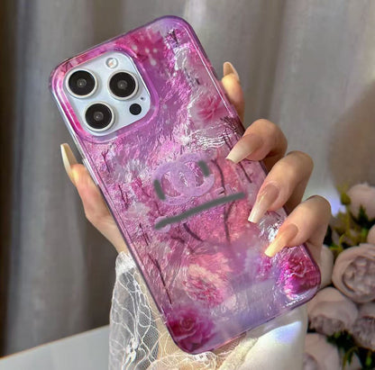 スマホケース  高級感  ダブルC 耐衝撃・防振性能に優れ、高級感あふれるスマホケースで、iPhone に対応