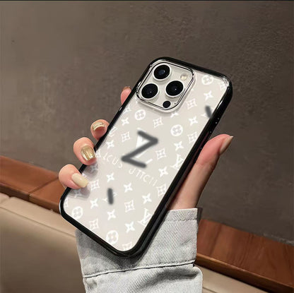 スマホケース  高級感  透明ダブルＶ 耐衝撃・防振性能に優れ、高級感あふれるスマホケースで、iPhone に対応