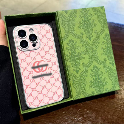 スマホケース  高級感皮革素材  ダブルG 耐衝撃・防振性能に優れ、高級感あふれるスマホケースで、iPhone に対応