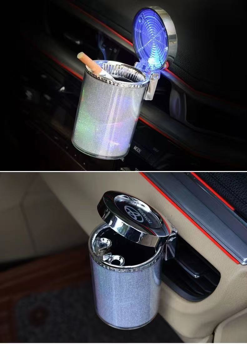 カー用品　車アクセサリー　エアコン吹き出し口に掛けられる、カラフルに発光する車載用灰皿