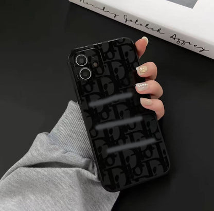 スマホケース  高級感PU 素材  ダブルDI** 耐衝撃・防振性能に優れ、高級感あふれるスマホケースで、iPhone に対応