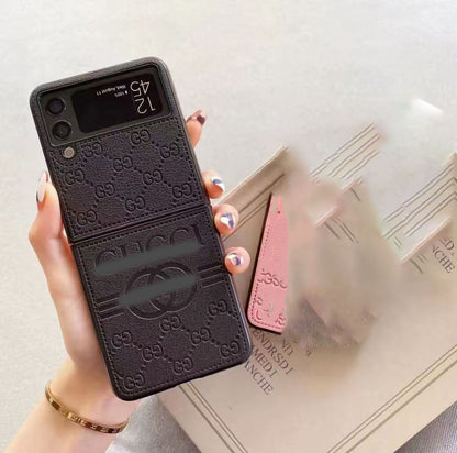 スマホケース  高級感   ダブルG  Galaxy Z Flip 専用  耐衝撃・防振性能に優れ、高級感あふれるスマホケースで、iPhone に対応
