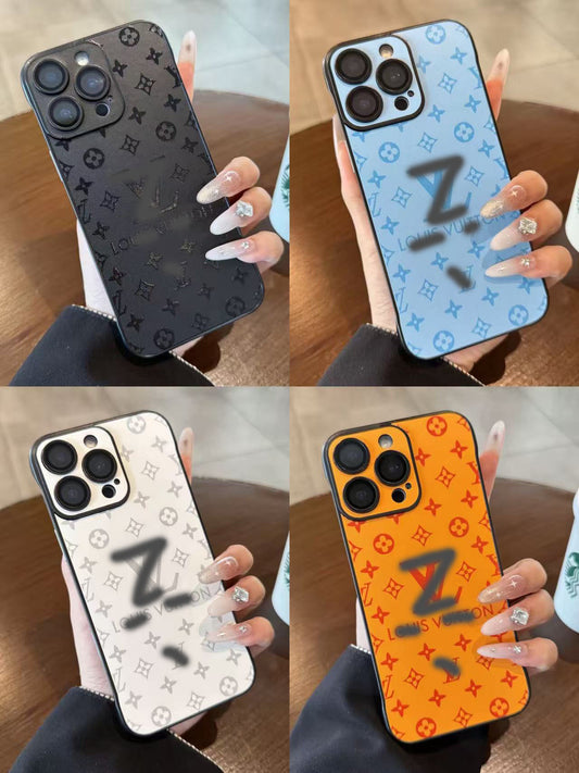 スマホケース  高級感ノーボーダーマホケース  ダブルＶ 耐衝撃・防振性能に優れ、高級感あふれるスマホケースで、iPhone12~17 に対応