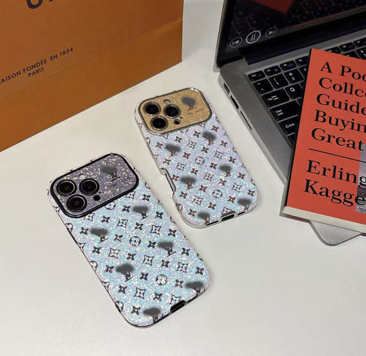 スマホケース  高級感  ダブルV 耐衝撃・防振性能に優れ、高級感あふれるスマホケースで、iPhone13~17 に対応