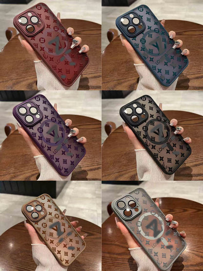 スマホケース  高級感マグネット式  ダブルV  レンズ保護付き   耐衝撃・防振性能に優れ、高級感あふれるスマホケースで、iPhone12~16 に対応