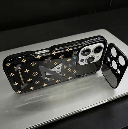 スマホケース  高級感大きな窓付き  ダブルV  ブレスレットを付き   耐衝撃・防振性能に優れ、高級感あふれるスマホケースで、iPhone11~17 に対応