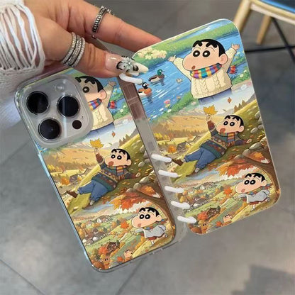 本型スマホケース 紅葉柄クレヨンしんちゃんテーマ 手帳型スマホケース  キャラクターの柔らかい 折りたたみ式 ノート型 スマホケース  iPhone に対応