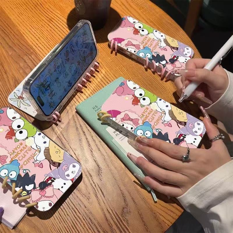 本型スマホケース 人気サンリオキャラクターたちテーマ 手帳型スマホケース  キャラクターの柔らかい 折りたたみ式 ノート型 スマホケース  iPhone に対応