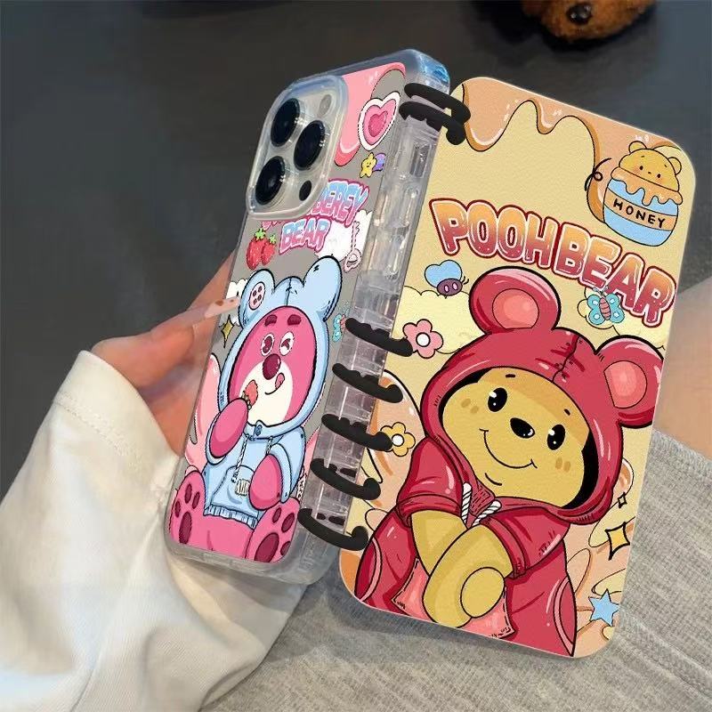 本型スマホケース  愛らしい「ストロベリーベアー」テーマ  手帳型スマホケース  キャラクターの柔らかい 折りたたみ式 ノート型 スマホケース  iPhone に対応