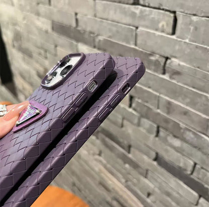 スマホケース  高級感編み柄  ダブルPRA**   耐衝撃・防振性能に優れ、高級感あふれるスマホケースで、iPhone12~17 に対応