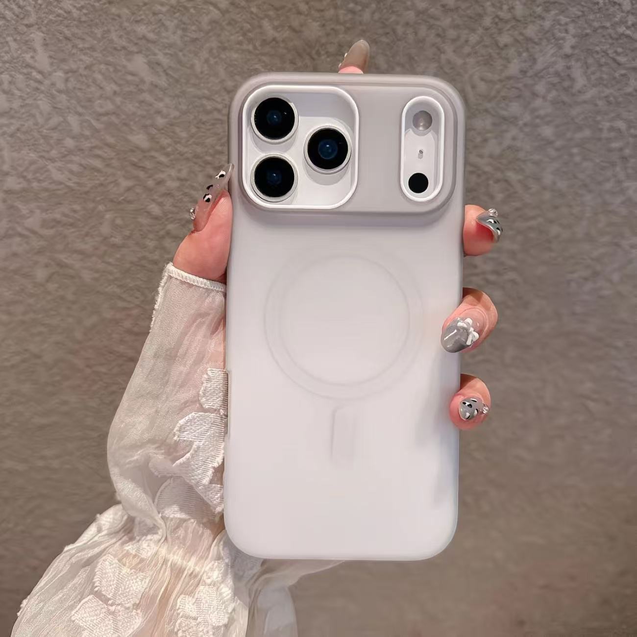 スマホケース  ゼリーグラデーションマグネットスマホケース    耐衝撃・防振性能に優れ、高級感あふれるスマホケースで、iPhone 11~17 に対応