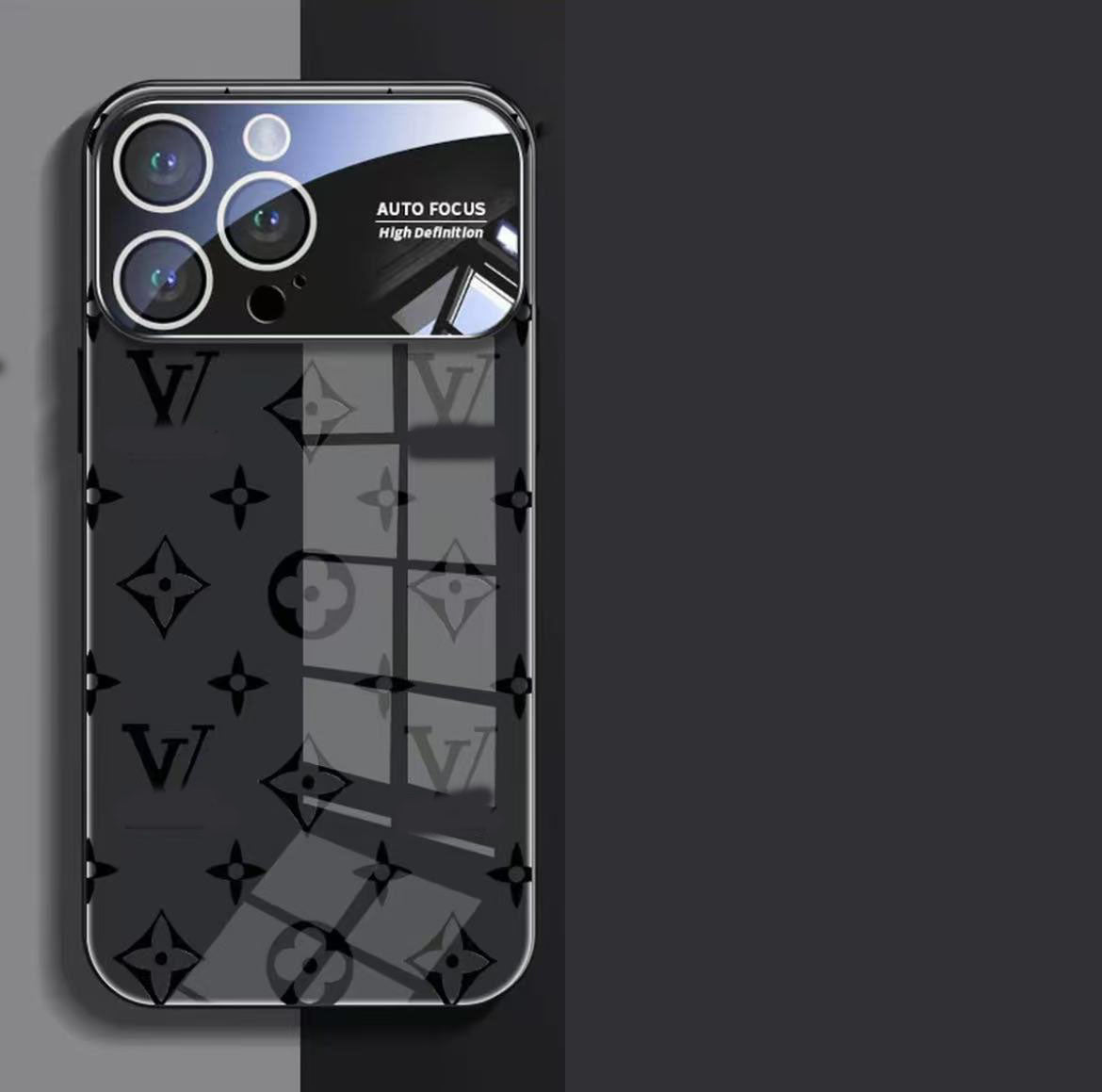 スマホケース  高級感強化ガラス製  ダブルV  耐衝撃・防振性能に優れ、高級感あふれるスマホケースで、iPhone11~17 に対応