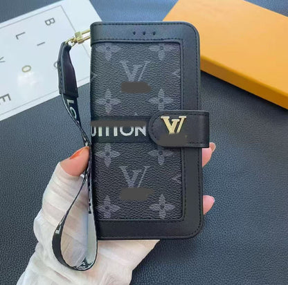 スマホケース  高級感手帳型スマホケース  ダブルV  耐衝撃・防振性能に優れ、高級感あふれるスマホケースで、iPhone12~17 に対応