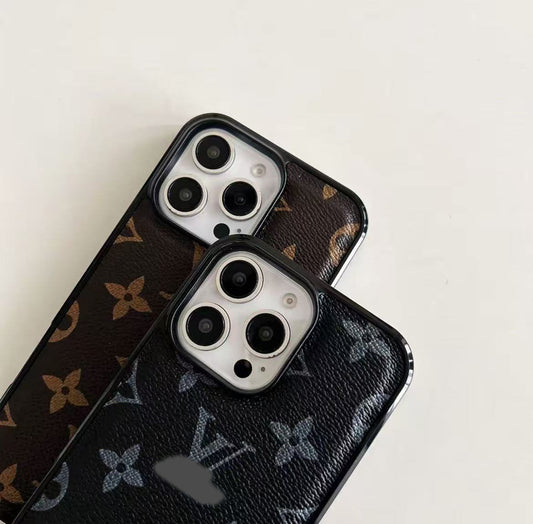 スマホケース  高級感マット質感  ダブルV  耐衝撃・防振性能に優れ、高級感あふれるスマホケースで、iPhone12~16 に対応