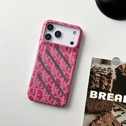 スマホケース  高級感  Di** 耐衝撃・防振性能に優れ、高級感あふれるスマホケースで、iPhone13~17 に対応