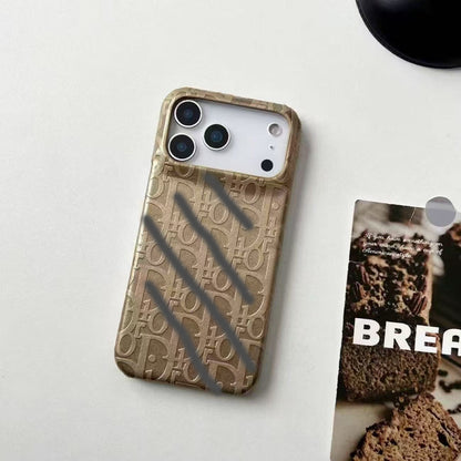 スマホケース  高級感  Di** 耐衝撃・防振性能に優れ、高級感あふれるスマホケースで、iPhone13~17 に対応